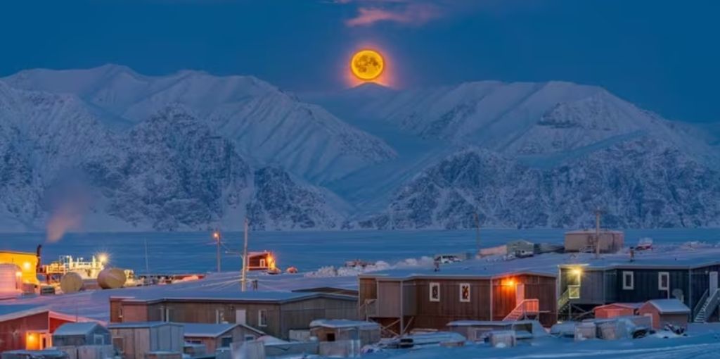 Canadian North Pond Inlet Office in Canada