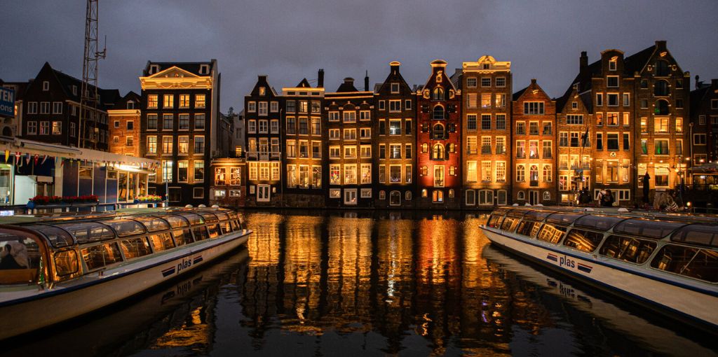 Pars Air Amsterdam Office