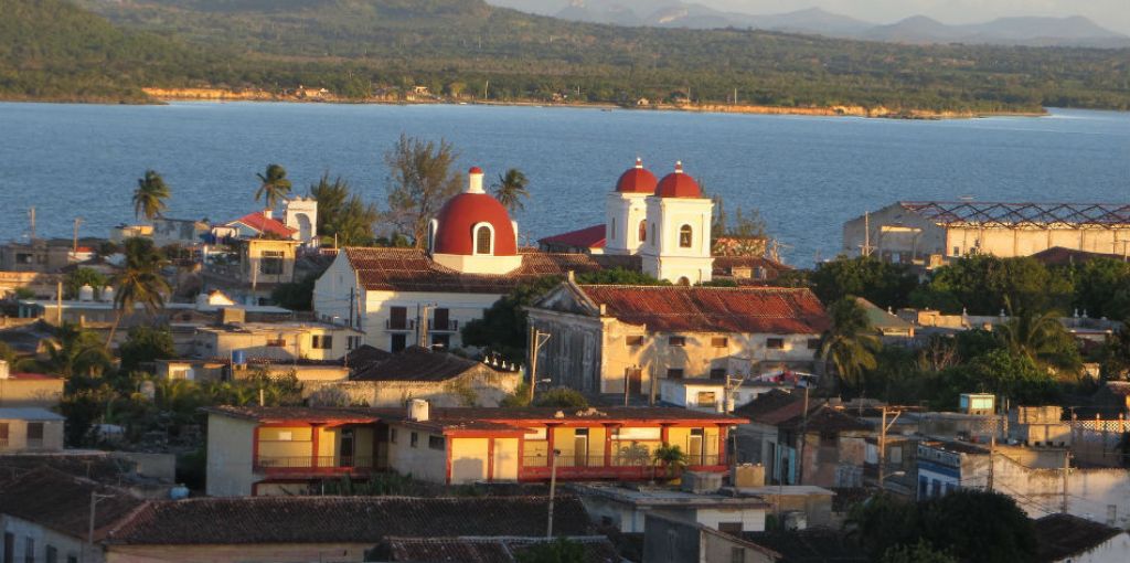 Havana Air Holguín Office in Cuba